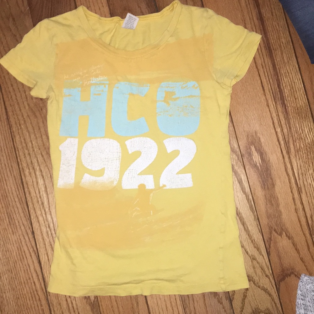 Hollister shirt
